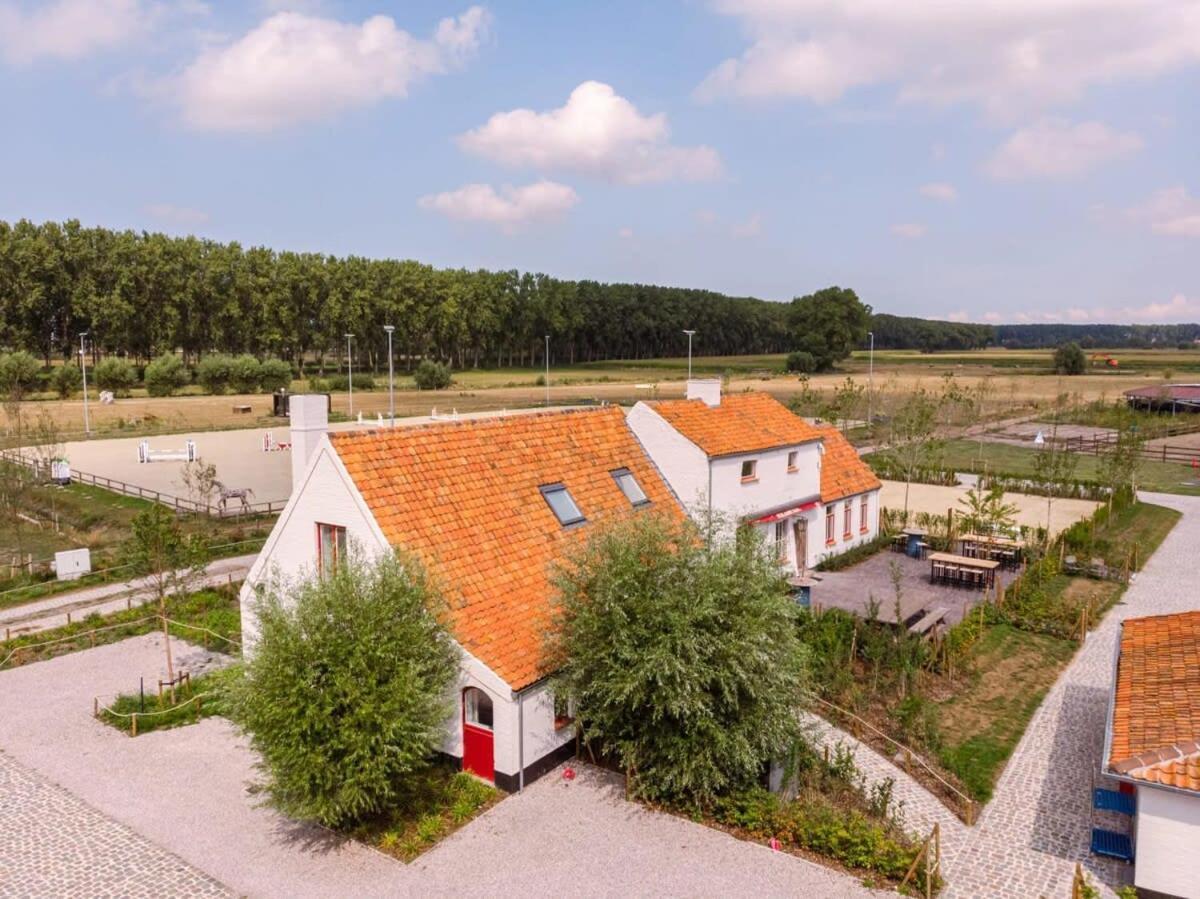 Huswell - Lady - Lovely Double Room At Ranch De Blauwe Zaal Μπριζ Εξωτερικό φωτογραφία